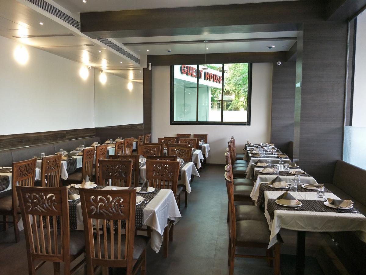 K D Residency Hotel Kalyan Exterior photo